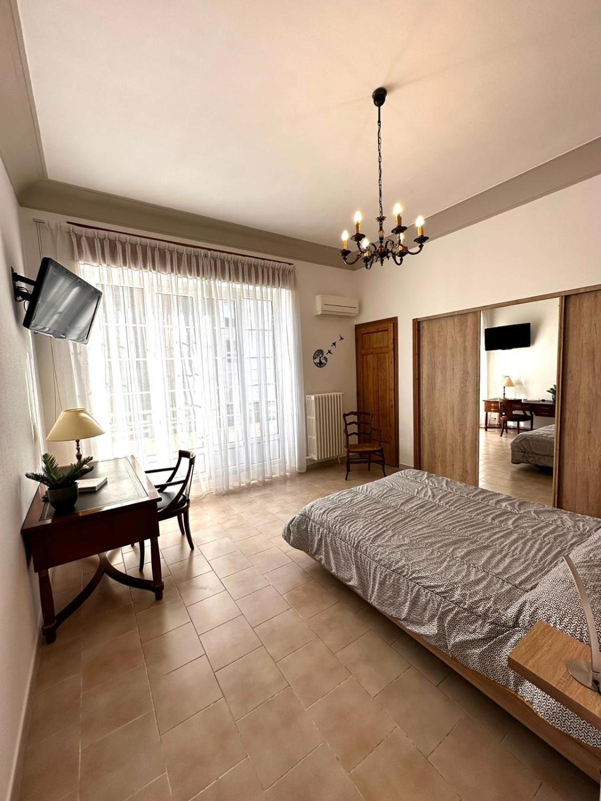 Appartement 4 A 8 Personnes, Spacieux De Standing Classe 4 Etoiles Нім Екстер'єр фото