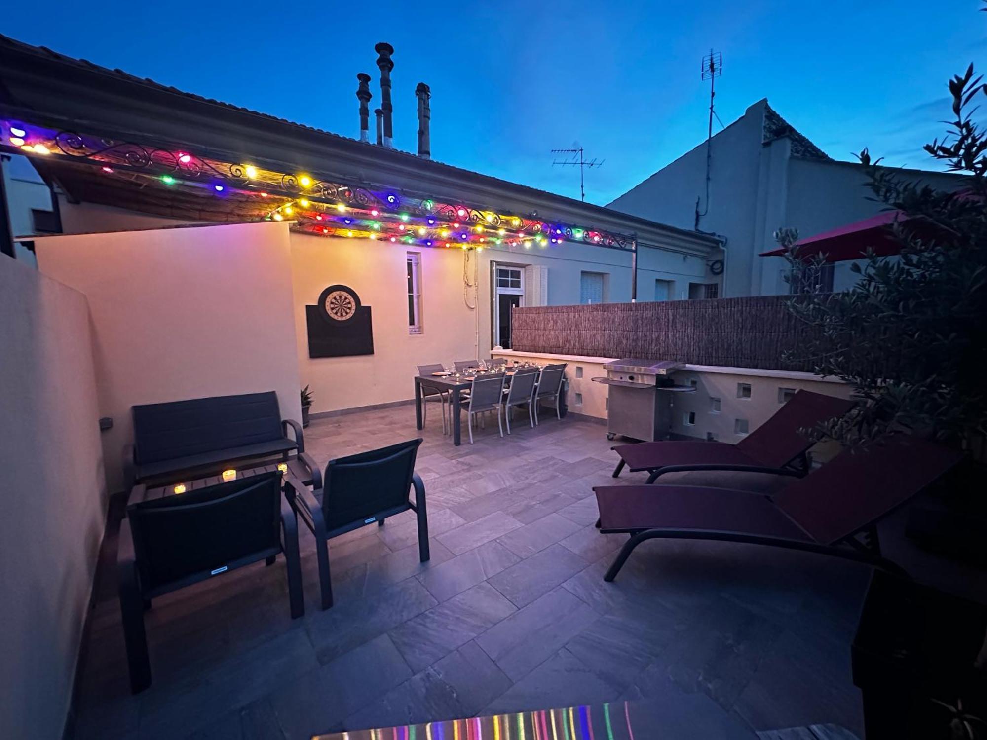 Appartement 4 A 8 Personnes, Spacieux De Standing Classe 4 Etoiles Нім Екстер'єр фото